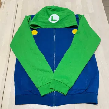 유니버셜 루이지 후드 부착 후드티 150 사이즈