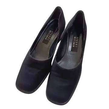 새상품급 STUART WEITZMAN 스웨이드 펌프스 스퀘어토 24cm