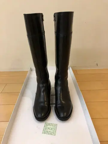 블랙 가죽 롱 부츠