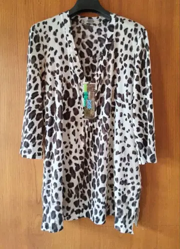 연말 가격 인하 10% 오프 마크케인 튜닉 MARCCAIN 헝가리제