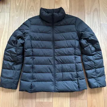 울트라 라이트 다운 자켓 우먼 M 사이즈 블랙