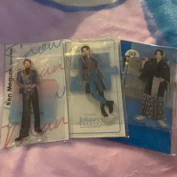 메구로 렌 아크릴 스탠드 3개 세트