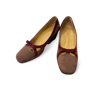 COULEUR VARE 크롤 발리에 와이드 힐 펌프스 23cm