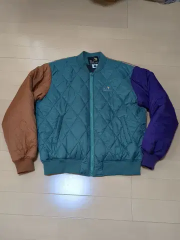 남성용 고슬로우캐러밴 아우터 사이즈 4