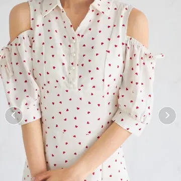 toccocloset 하트 무늬 오프숄더 원피스