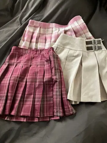 여아 플리츠 스커트 3벌 세트 새상품 및 1회 사용품 INGNI 위고