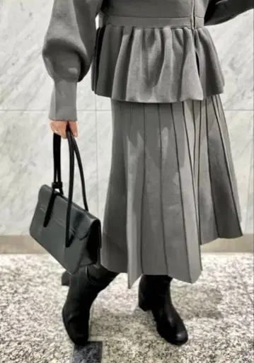 시마무라 아베일 데아리크토 니트 셋업