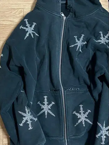 UNKNOWN 레어 패턴 스팽글 장식 후드티 M 블랙