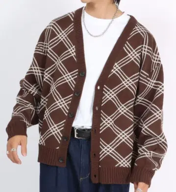 브라운 체크 무늬 가디건
