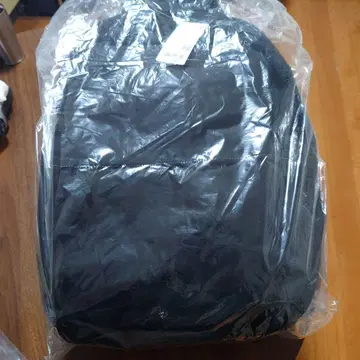 미사용 새상품 유니클로 팬셔널 백팩 백팩