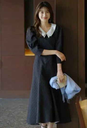 리랜드쳐 카라 포함 퍼프 자카드 원피스 (카라는 탈부착 가능합니다)