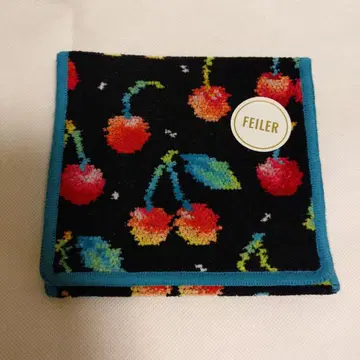 페이러 체리 도트 손수건 파우치