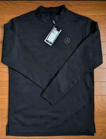 새상품 타이틀리스트 벤츠 긴팔 골프 셔츠 M 사이즈