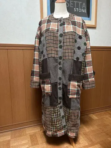 [ 새상품급 패치워크 롱 코트 ] 프리 사이즈 1회 착용