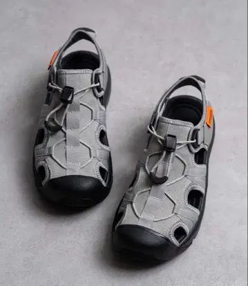 [ UNIVERSAL OVERALL ] 통굽 워크 샌들 UO32 샌들