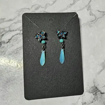 안나수이 버터플라이 (나비) 귀걸이 파랑 (블루 계열) 스톤