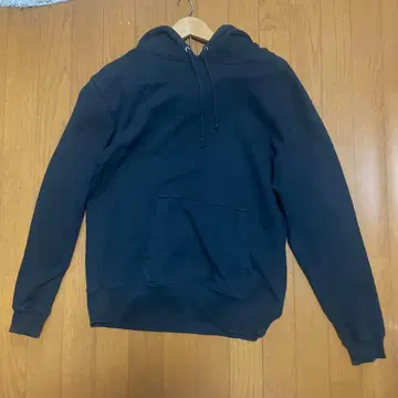 Greed 프린트 네이비 후드티