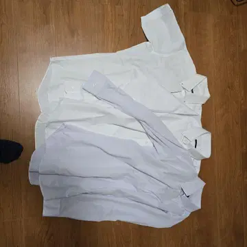 긴팔 버튼 다운 셔츠 2장, 반팔 셔츠 1장 세트