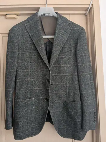 정장 셀렉트 EUSEBIO제 그레이 계열 체크 무늬 테일러드 자켓