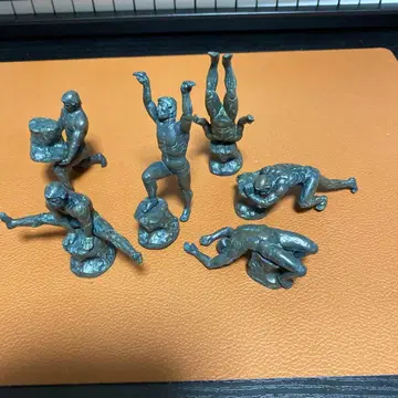 [ 새상품급 레어 ] 생각하지 않는 사람 가챠 ( 컴플리트 )