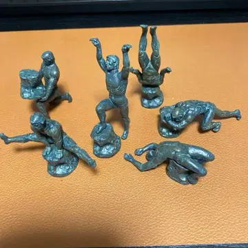 [ 새상품급 레어 ] 생각하지 않는 사람 가챠 ( 컴플리트 )