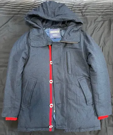 네이비 후드 부착 다운 자켓