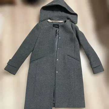 GREEN LABEL RELAXING 그레이 후드 부착 코트