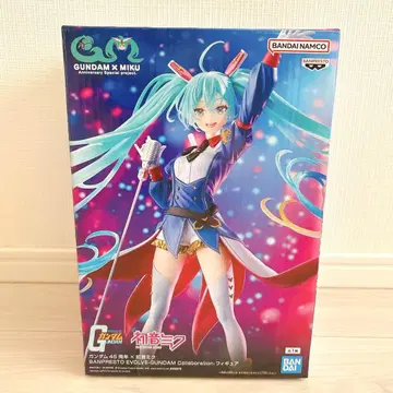하츠네 미쿠 GUNDAM 콜라보 피규어
