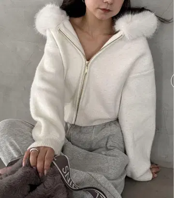 [ SNIDEL ] Sustainable 퍼 니트 후드티 새상품