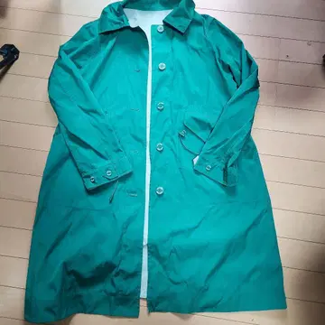 DoCLASSE 그린 x 스카이블루 리버서블 트렌치코트