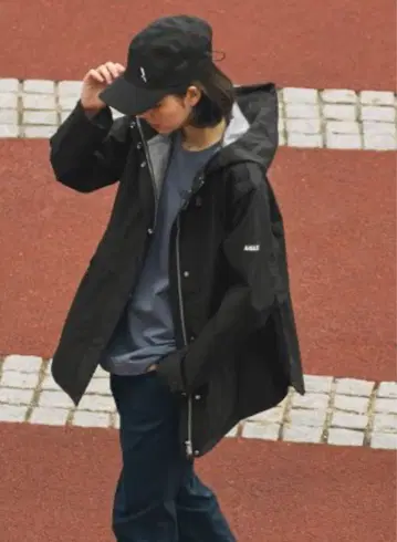 AIGLE 피쉬테일 후디드 자켓