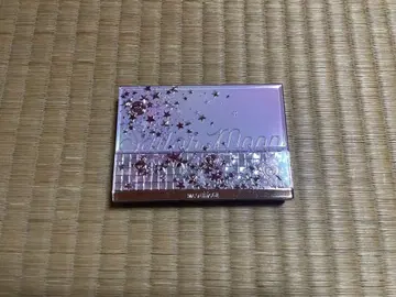 마키아쥬 세일러문 파운데이션 케이스