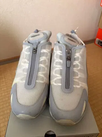 미스비헤이브 x 리복 클래식 데이토나 DMX