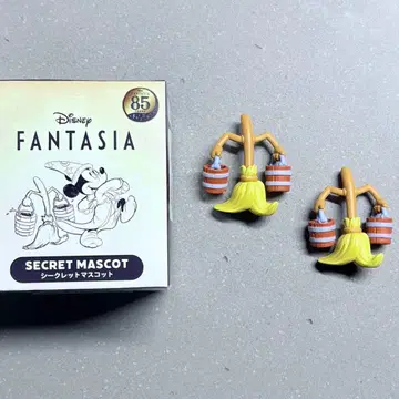 디즈니 미키 판타지아 85주년 시크릿 마스코트 빗자루