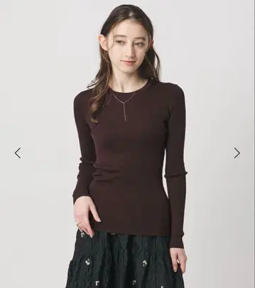 [새상품급] UNITED ARROWS 실크 리브 크루넥 니트