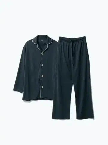 [ 중고 ] BAKUNE 파자마 네이비 구형 모델 긴팔 상하의 세트