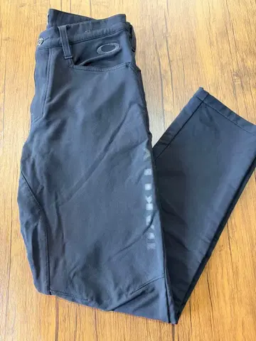 Oakley 속기모 골프 팬츠 블랙 겨울용