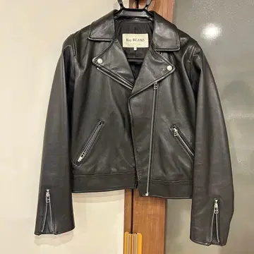 Ray BEAMS 블랙 가죽 라이더 자켓