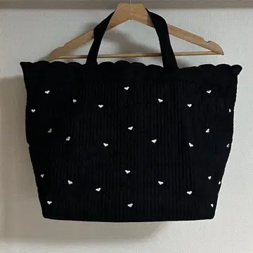 hichan x Donoban 콜라보 스캘럽 마더백