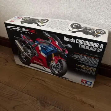 TAMIYA Honda CBR1000RR-R FIREBLADE SP