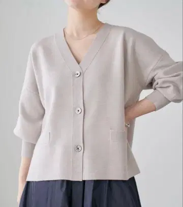 이에나 슈퍼 파인 스무스 숏 가디건