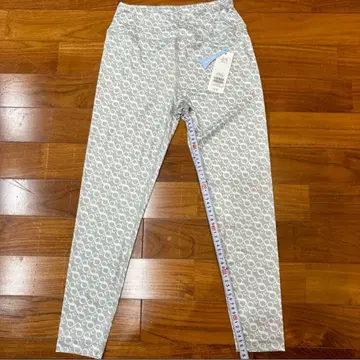 원형 무늬 그레이 레깅스 미사용 택 포함