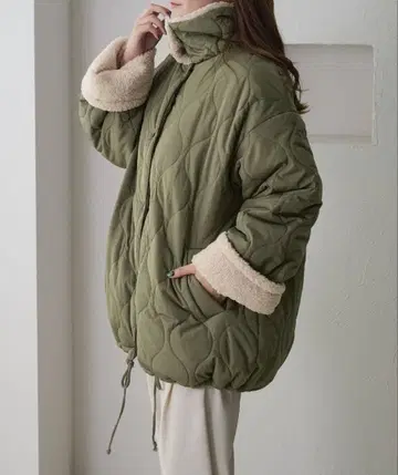 [ apres jour clair ] 보아 안감 퀼팅 자켓