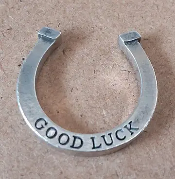 GOOD LUCK 공감 오브 서울 실버 반지