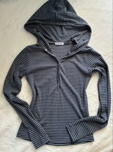 anyone more 후드 부착 스트라이프 후드티 nugu 피치t 롱t