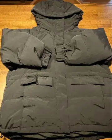 [ 새상품급 ] 쉽스 에니 후드 부착 블랙 다운 자켓