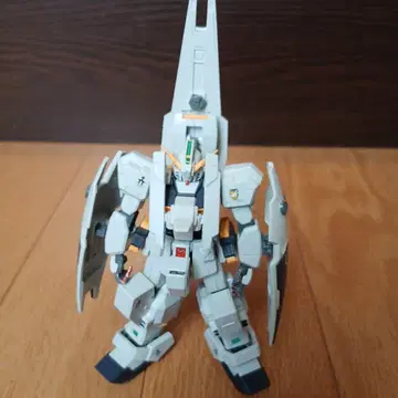 HG(하이그레이드) 건담 프라모델