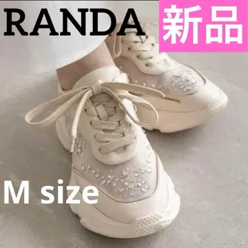 란다*미사용 새상품 큐빅 비쥬 시어 스니커즈 아이보리 M