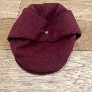 still secret 버튼 달린 헌팅 모자 wood block