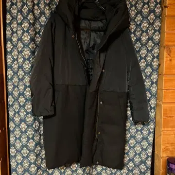 ANAYI 블랙 후드 부착 다운 코트 사이즈 34